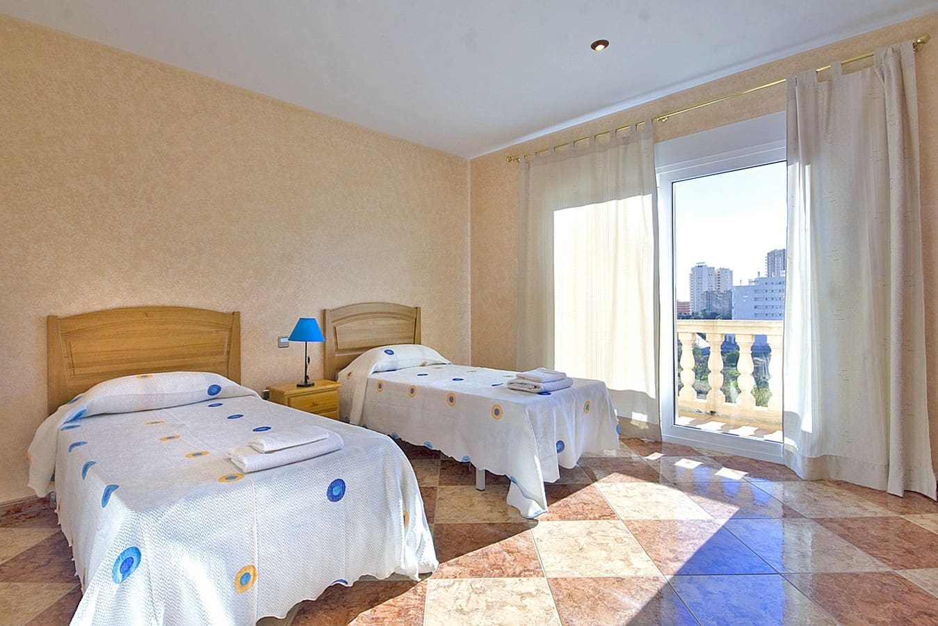 8 sovrum Villa till salu i Calpe / Calp med pool - 900 000 € (Ref: 9242232)