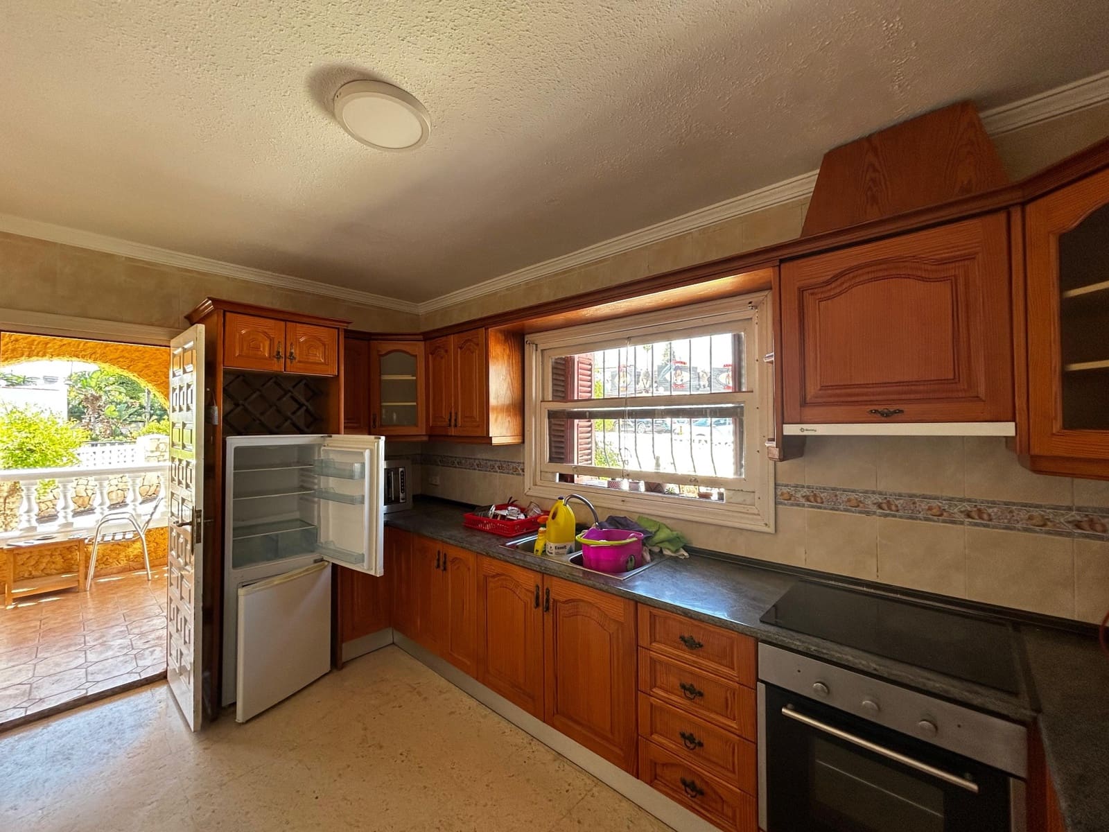 7 makuuhuone Huvila myytävänä paikassa Calpe / Calp mukana uima-altaan - 1 200 000 € (Ref: 9242233)