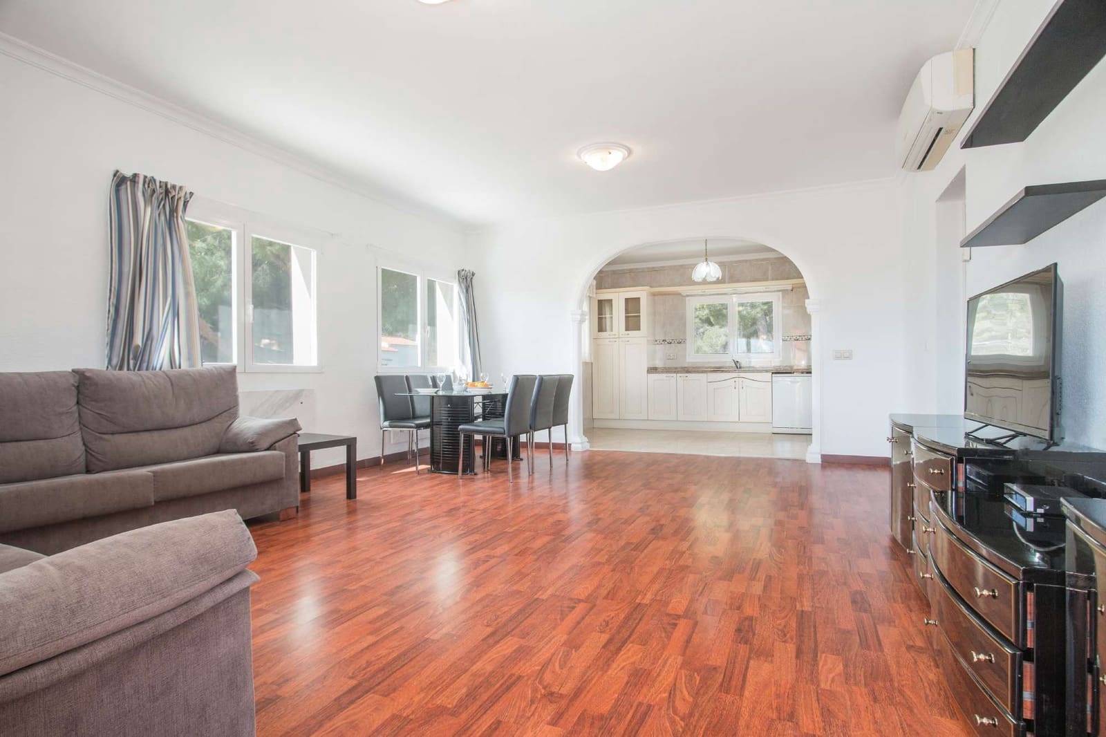 12 chambre Villa/Maison à vendre à Calpe / Calp avec piscine - 1 260 000 € (Ref: 9242234)