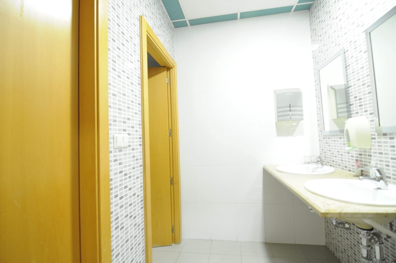 9 soverom Kommersiell til salgs i Calpe / Calp - € 450 000 (Ref: 9242241)