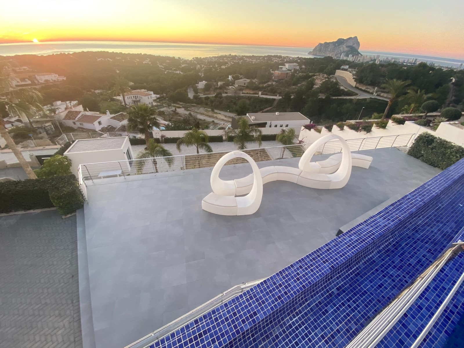 5 bedroom Villa for sale in Benissa with pool - € 2,450,000 (Ref: 9242252)