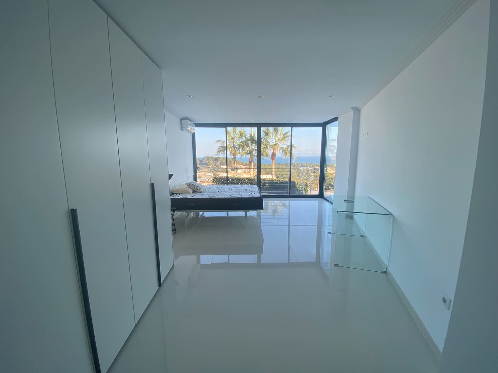 5 bedroom Villa for sale in Benissa with pool - € 2,450,000 (Ref: 9242252)