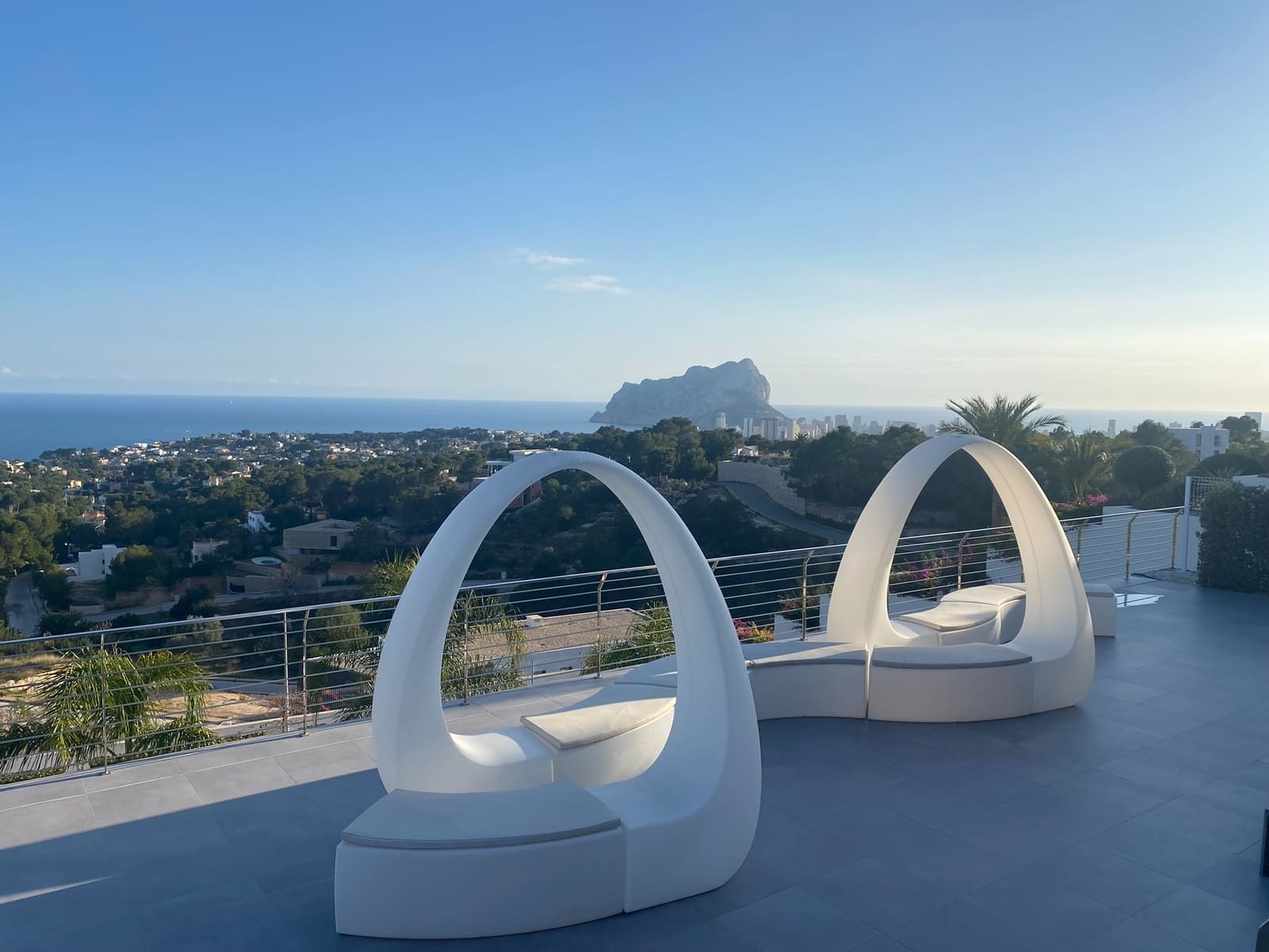 5 bedroom Villa for sale in Benissa with pool - € 2,450,000 (Ref: 9242252)