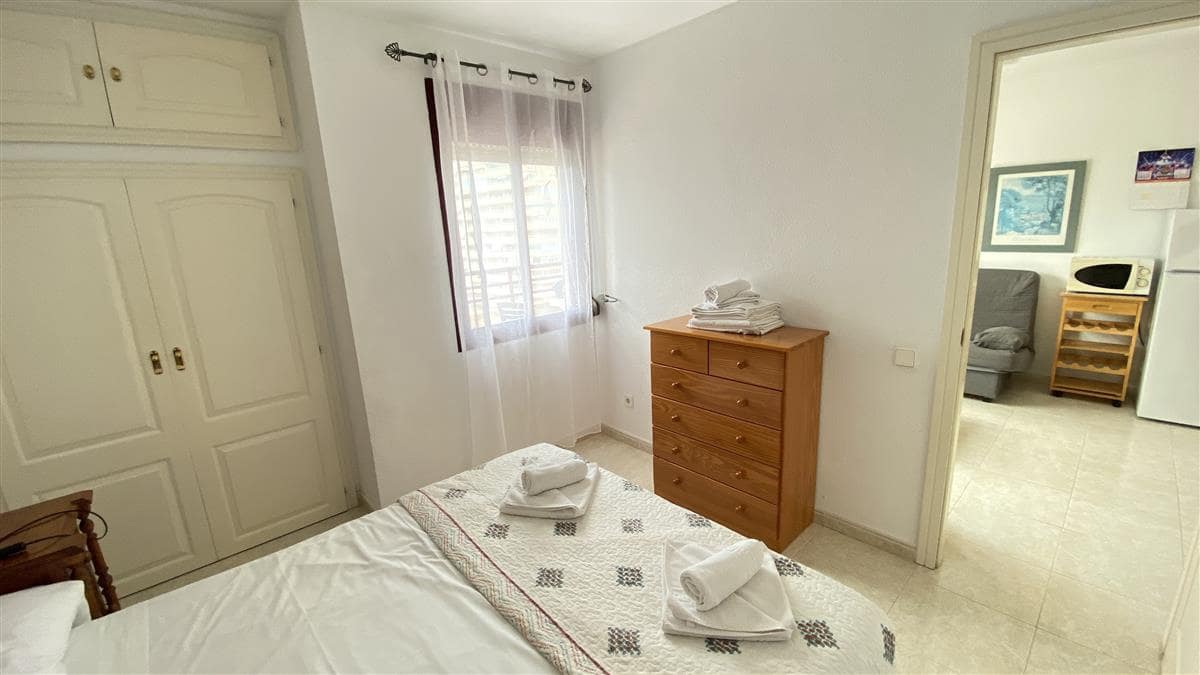 Appartement de 1 chambre à louer à Calpe / Calp avec piscine - 900 € (Ref: 9280941)