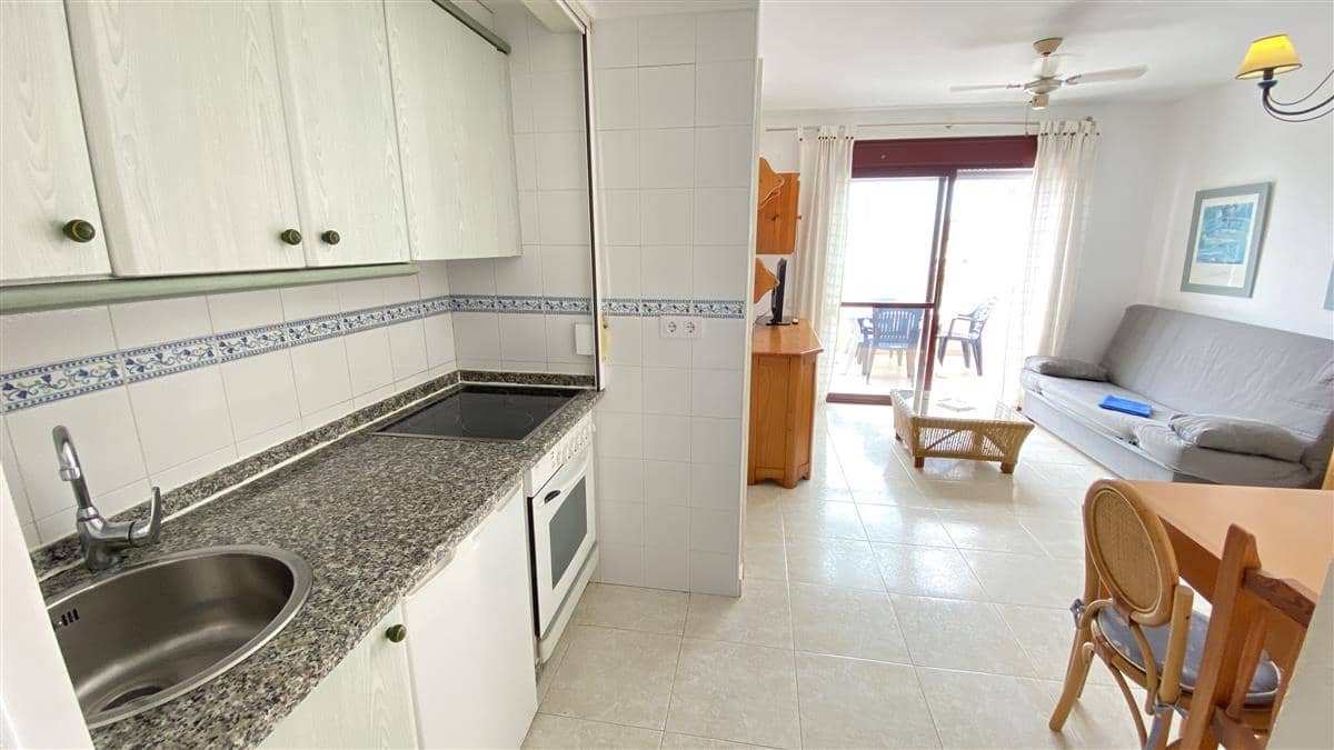 Appartement de 1 chambre à louer à Calpe / Calp avec piscine - 900 € (Ref: 9280941)