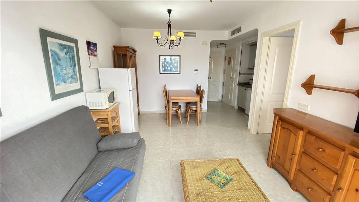 Appartement de 1 chambre à louer à Calpe / Calp avec piscine - 900 € (Ref: 9280941)