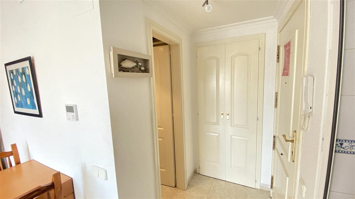 Appartement de 1 chambre à louer à Calpe / Calp avec piscine - 900 € (Ref: 9280941)