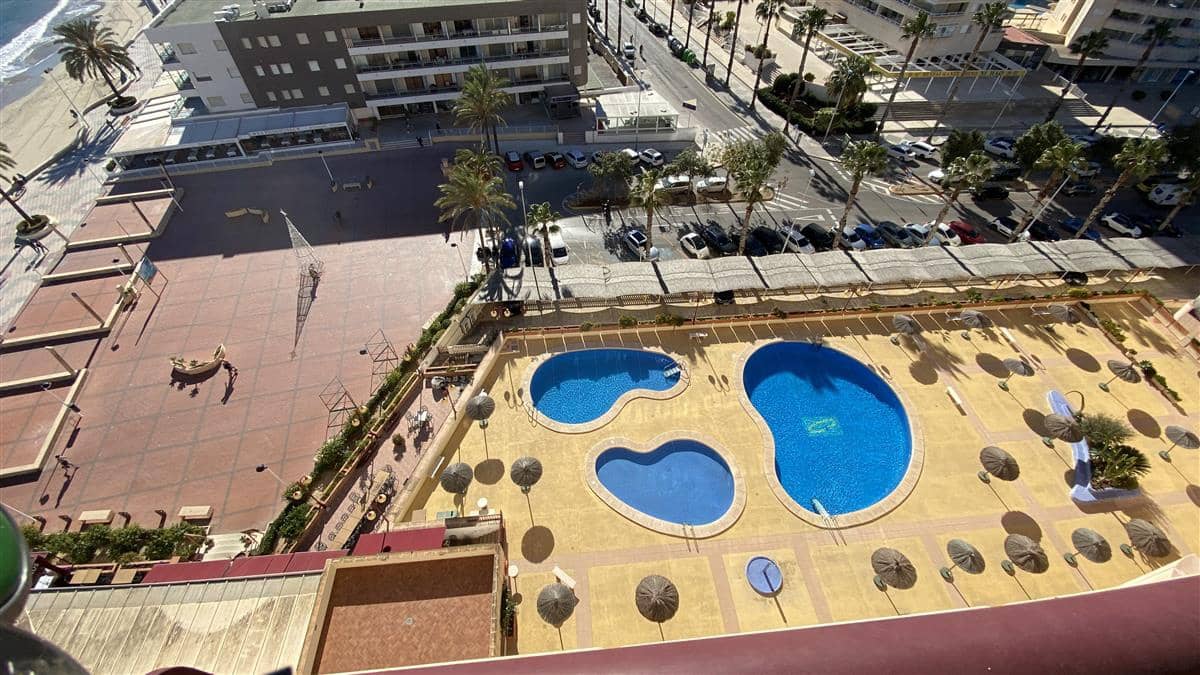 Appartement de 1 chambre à louer à Calpe / Calp avec piscine - 900 € (Ref: 9280941)