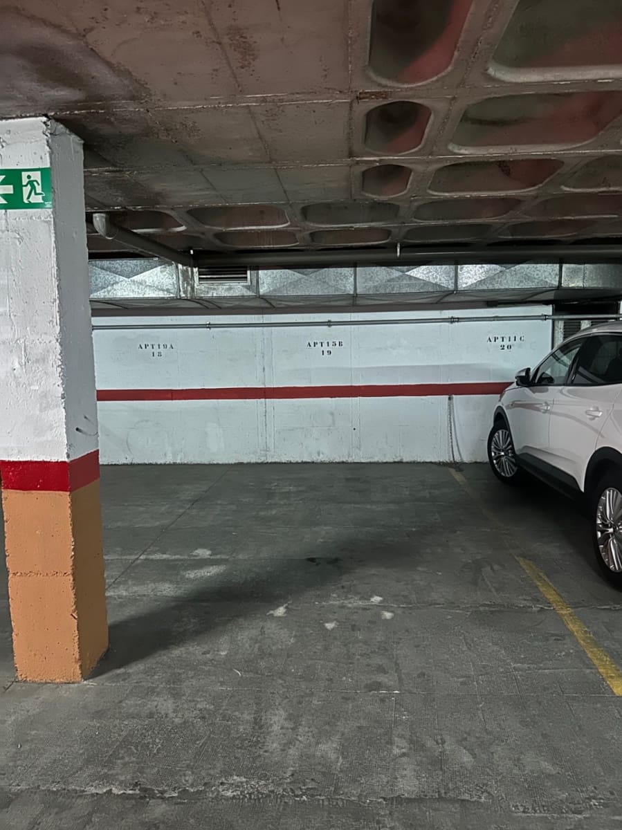 1 soveværelse Lejlighed til salg i Benidorm med swimmingpool garage - € 295.000 (Ref: 9325991)