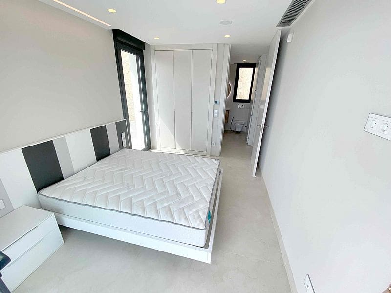 4 soveværelse Villa til salg i Benidorm med swimmingpool - € 1.650.000 (Ref: 9340702)