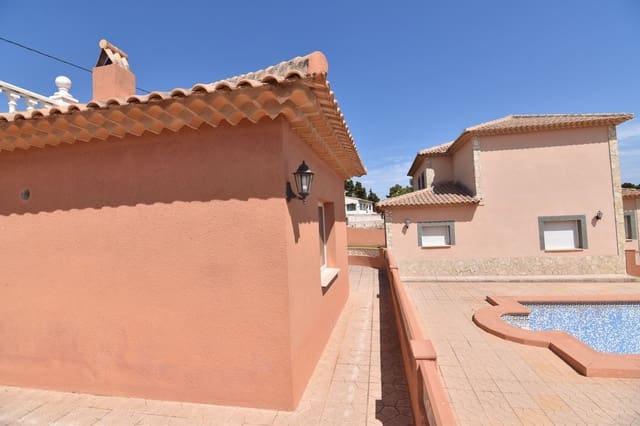 5 bedroom Villa for sale in Cometa - Carrió, Calpe / Calp with pool - € 720,000 (Ref: 9346861)
