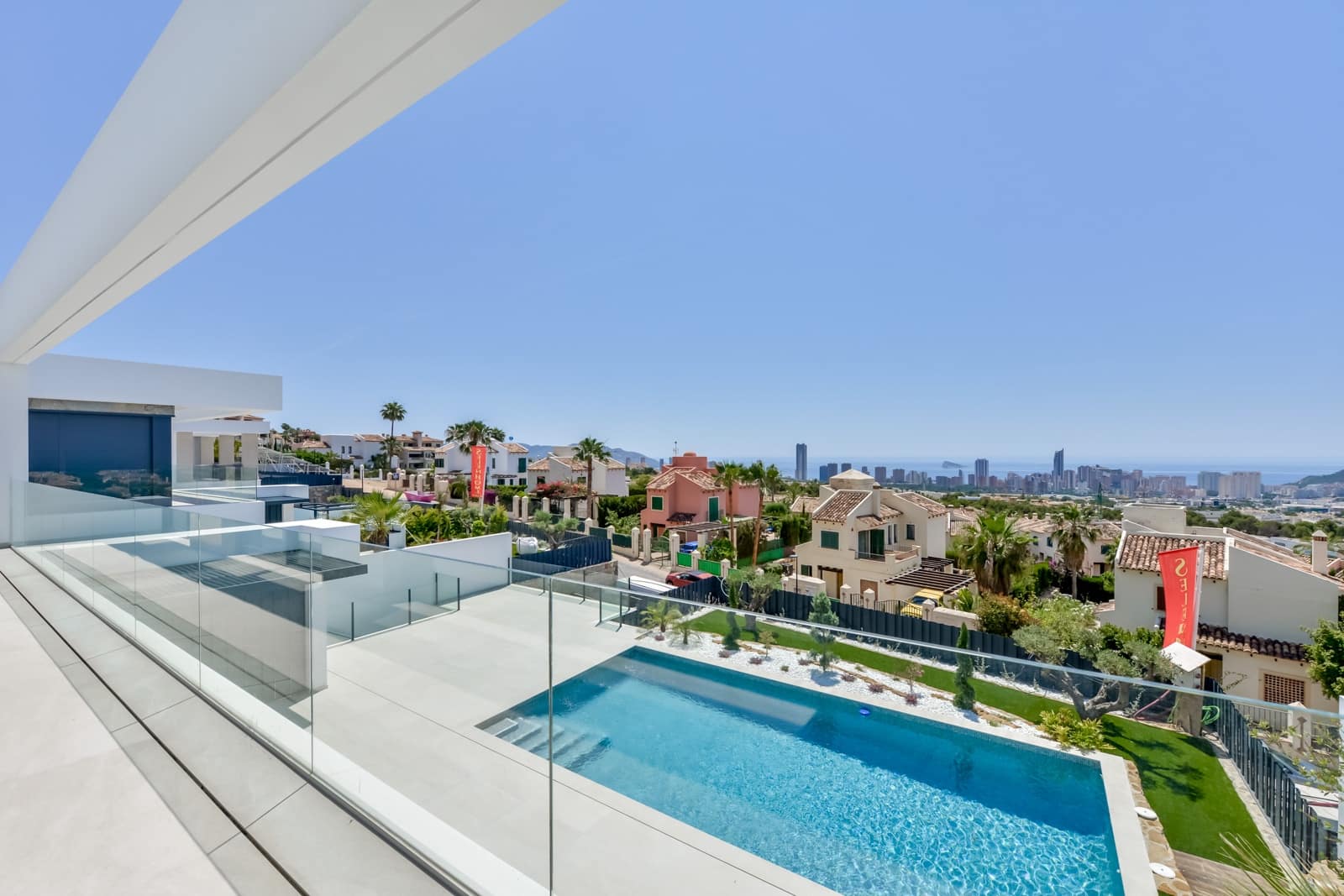 8 bedroom Villa for sale in Finestrat - € 4,450,000 (Ref: 9349018)