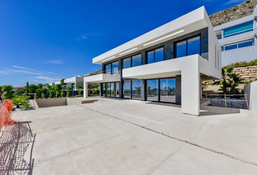 8 soverom Villa til salgs i Finestrat med svømmebasseng garasje - € 3 950 000 (Ref: 9349018)