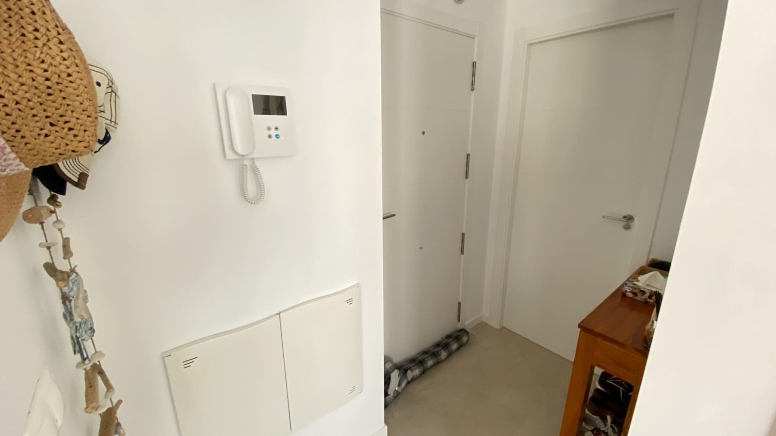 2 bedroom Apartment for rent in Calpe / Calp with pool - € 1,500 (Ref: 9360708)