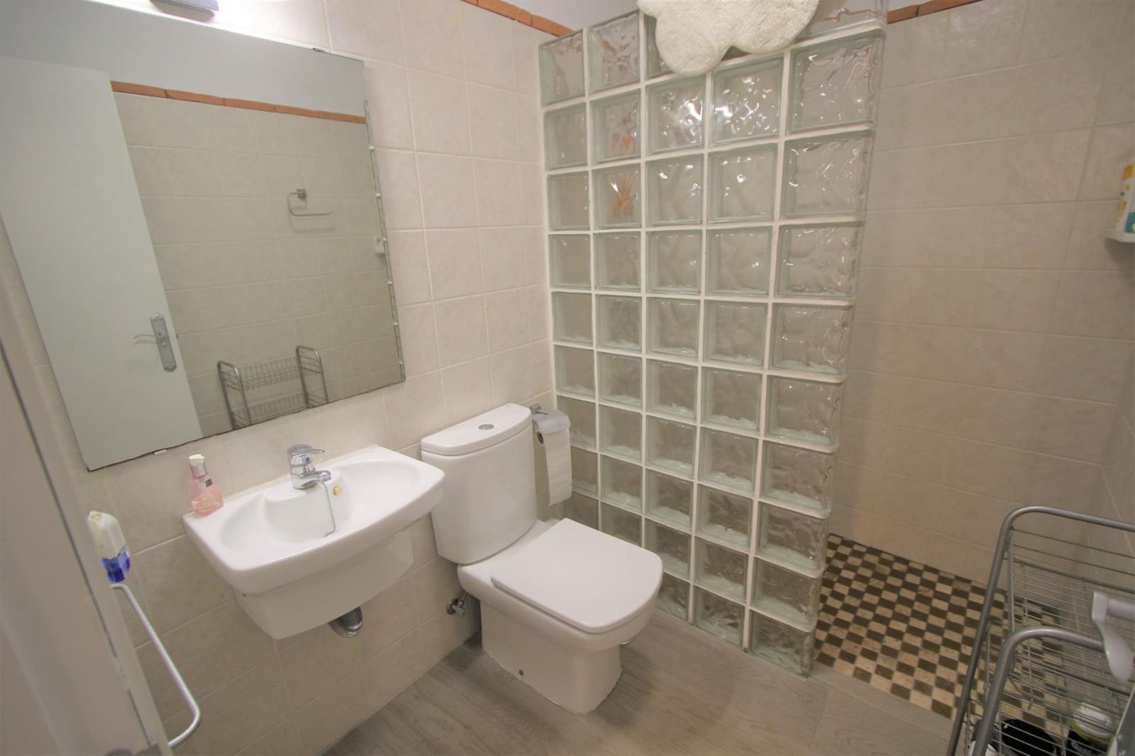 4 soveværelse Villa til salg i Callosa d'En Sarria med swimmingpool - € 590.000 (Ref: 9385143)