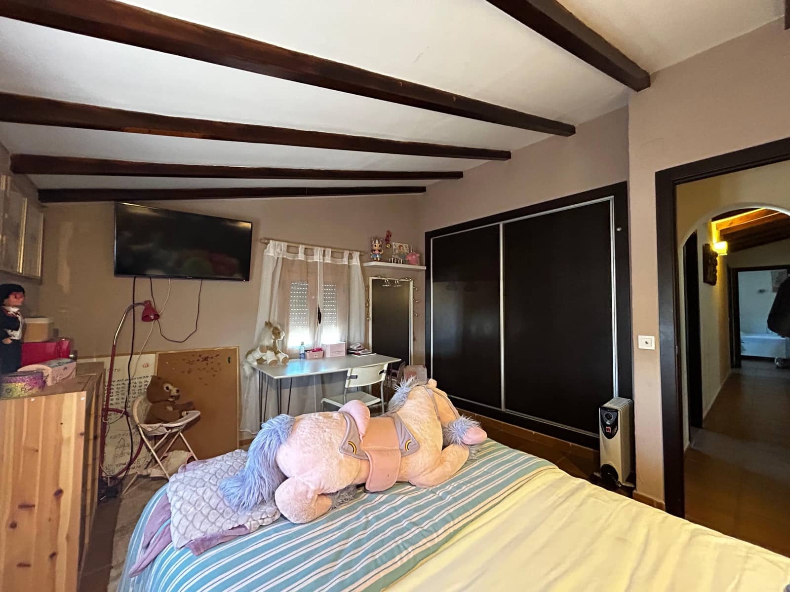 7 makuuhuone Huvila myytävänä paikassa Benissa mukana uima-altaan - 970 000 € (Ref: 9413632)