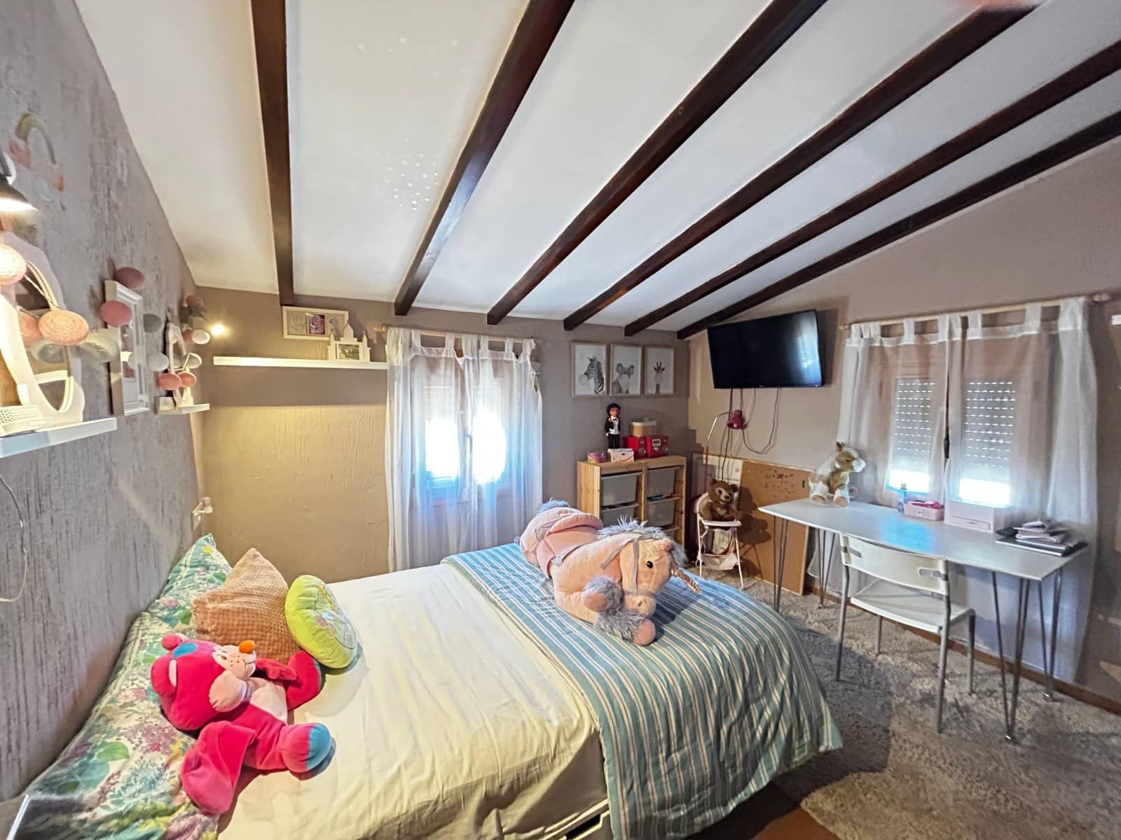 7 makuuhuone Huvila myytävänä paikassa Benissa mukana uima-altaan - 970 000 € (Ref: 9413632)