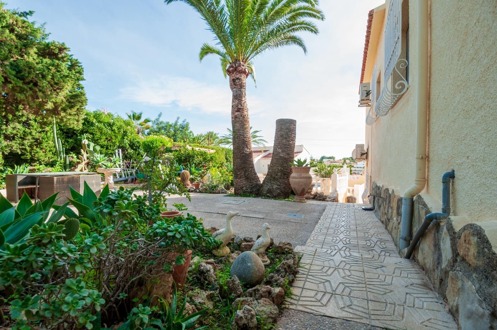 3 bedroom Villa for sale in Calpe / Calp with pool - € 490,000 (Ref: 9429426)