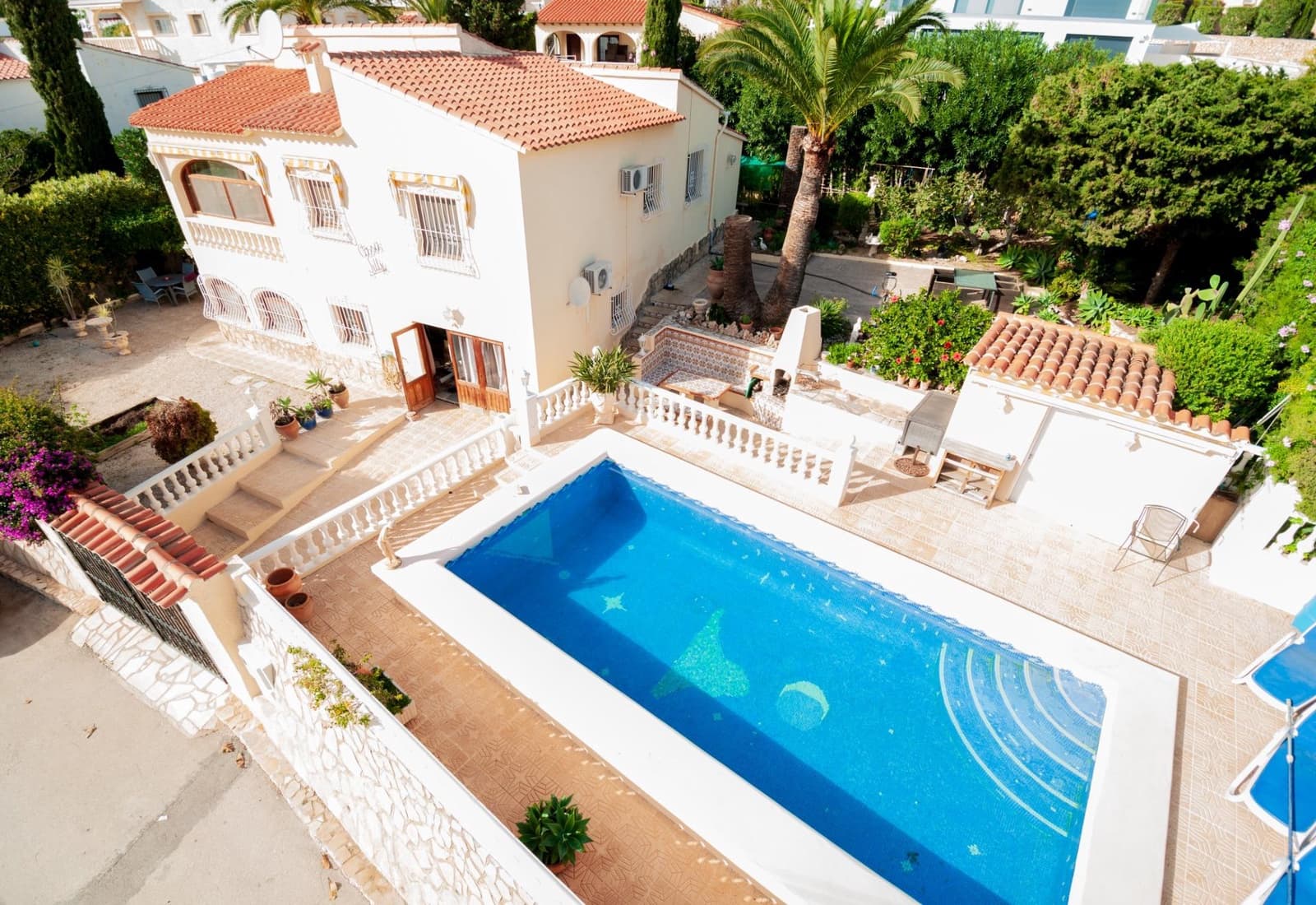 3 bedroom Villa for sale in Calpe / Calp with pool - € 490,000 (Ref: 9429426)