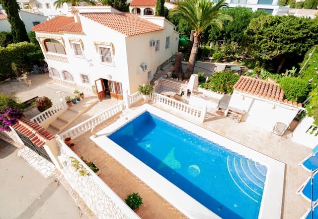 3 bedroom Villa for sale in Cometa - Carrió, Calpe / Calp with pool - € 490,000 (Ref: 9429426)