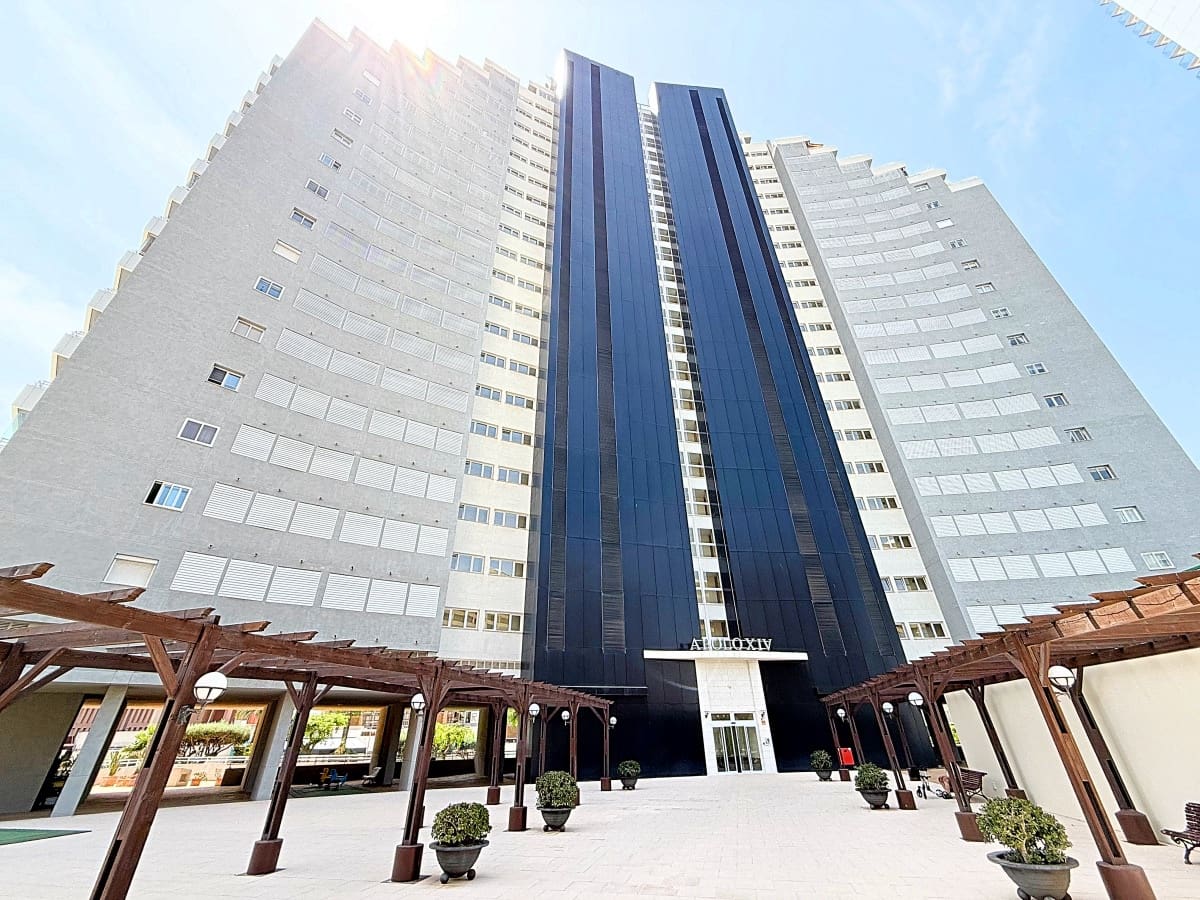 Apartamento de 2 habitaciones en Calpe / Calp en venta - 530.000 € (Ref: 9429431)