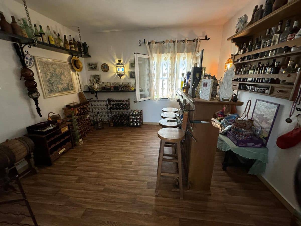 4 makuuhuone Huvila myytävänä paikassa Calpe / Calp mukana uima-altaan - 890 000 € (Ref: 9429433)