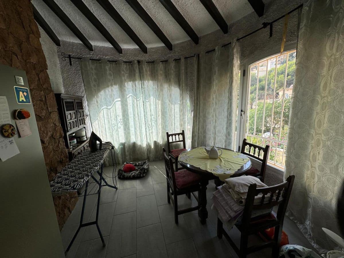 4 makuuhuone Huvila myytävänä paikassa Calpe / Calp mukana uima-altaan - 890 000 € (Ref: 9429433)