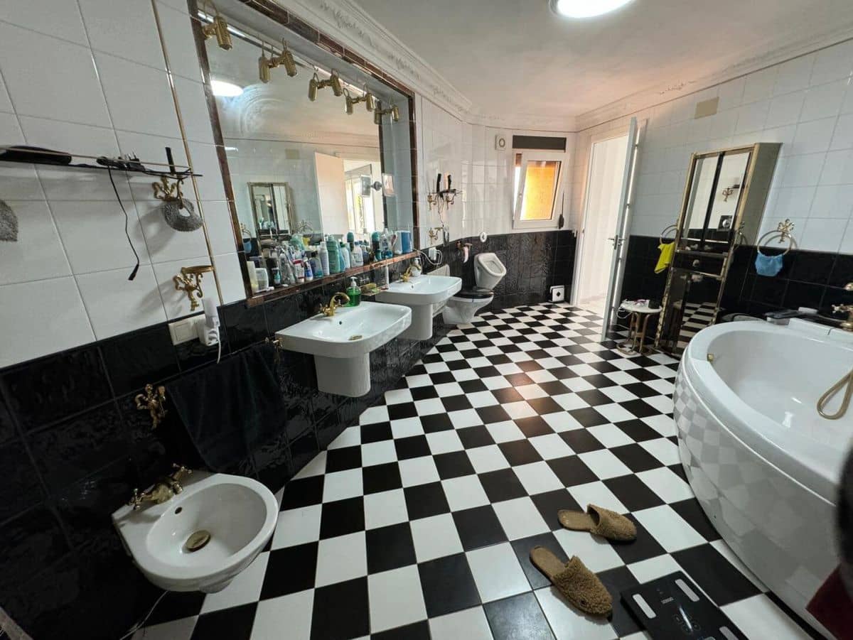 4 makuuhuone Huvila myytävänä paikassa Calpe / Calp mukana uima-altaan - 890 000 € (Ref: 9429433)