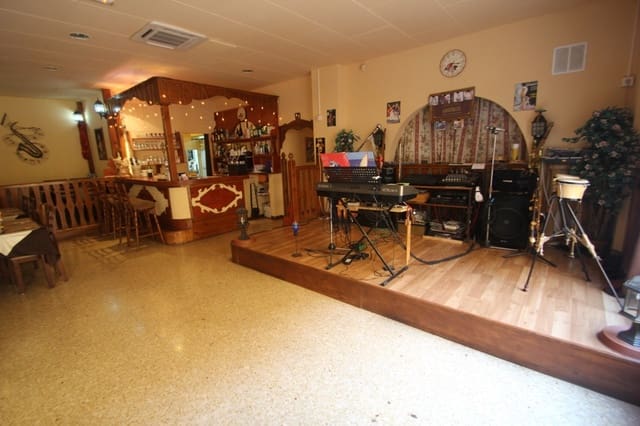 Restaurant/Bar til salgs i Pueblo, Calpe / Calp - € 510 000 (Ref: 9429442)