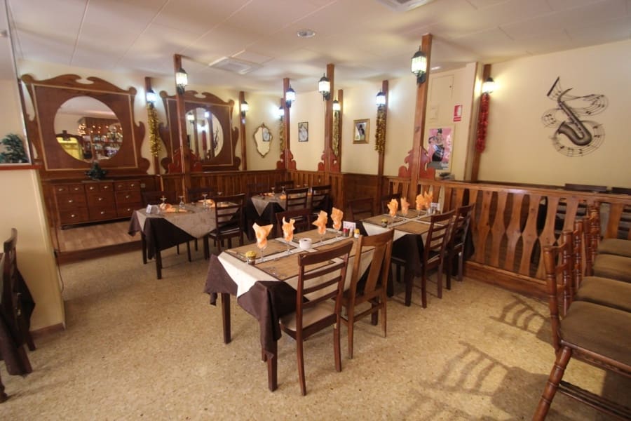 Restaurant/Bar til salgs i Calpe / Calp - € 510 000 (Ref: 9429442)