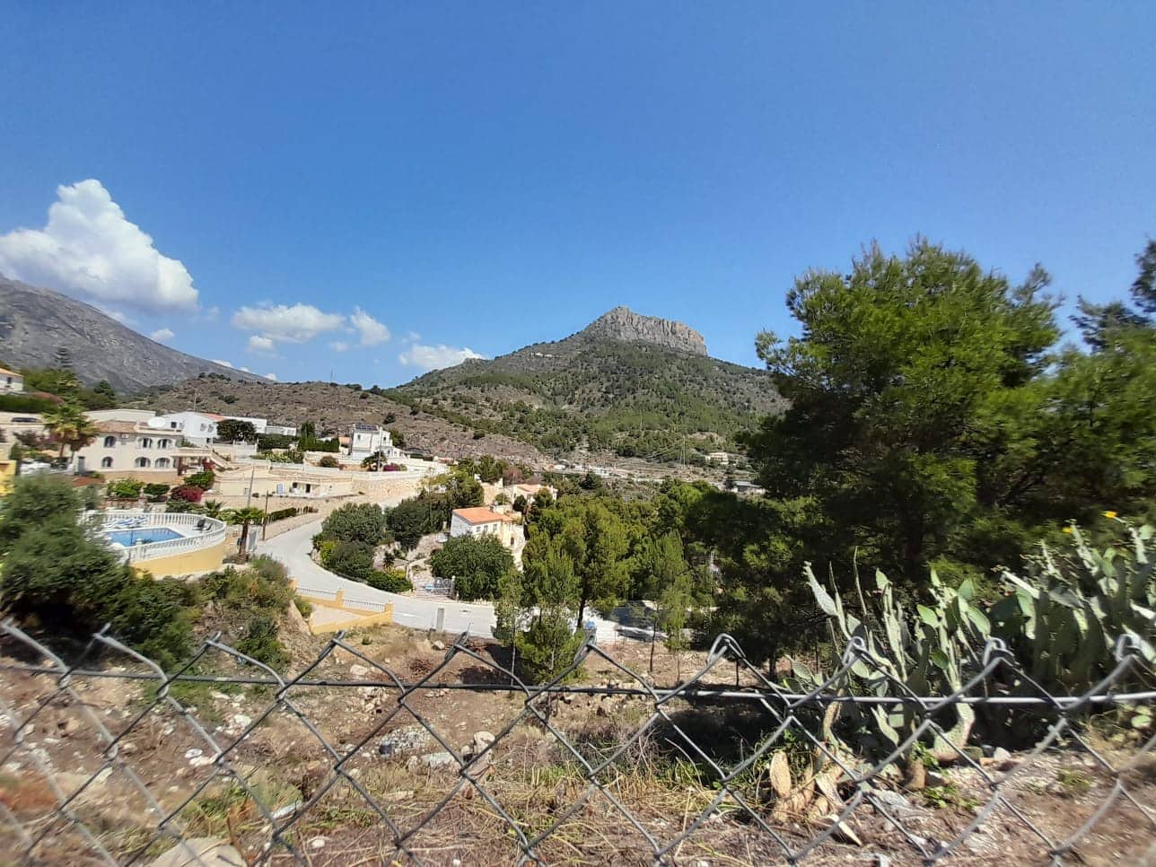 Ubebygd land til salgs i Calpe / Calp - € 150 000 (Ref: 9429446)