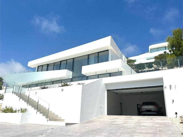 4 makuuhuone Huvila myytävänä paikassa Benissa mukana uima-altaan 
autotalli - 2 900 000 € (Ref: 9429457)