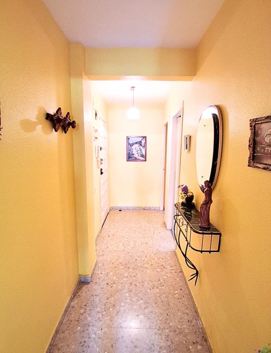 3 quarto Apartamento para venda em Calpe / Calp - 250 000 € (Ref: 9429460)