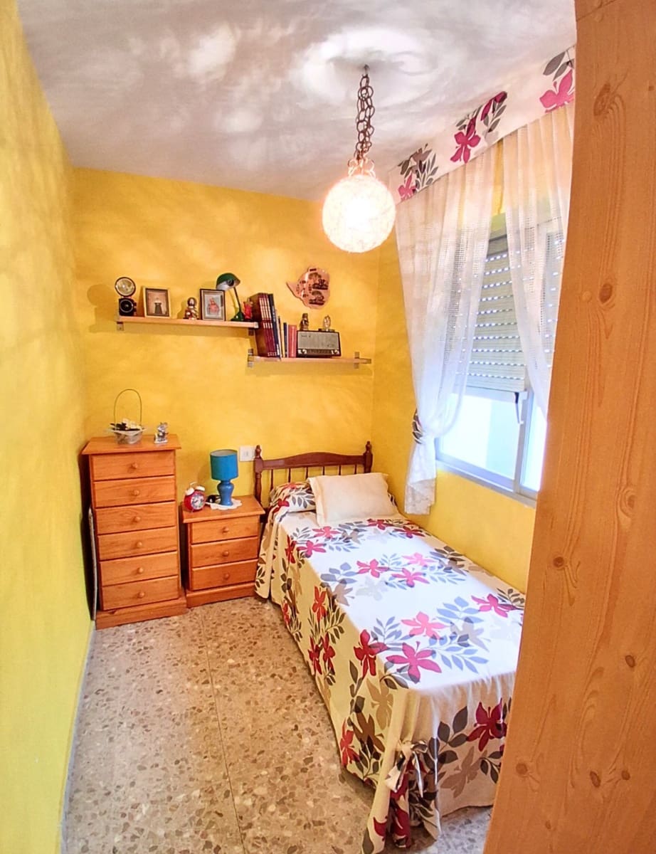 3 quarto Apartamento para venda em Calpe / Calp - 250 000 € (Ref: 9429460)