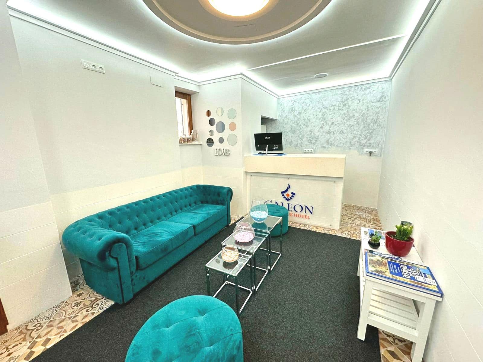 8 soveværelse Hotel til salg i Calpe / Calp - € 995.000 (Ref: 9430824)