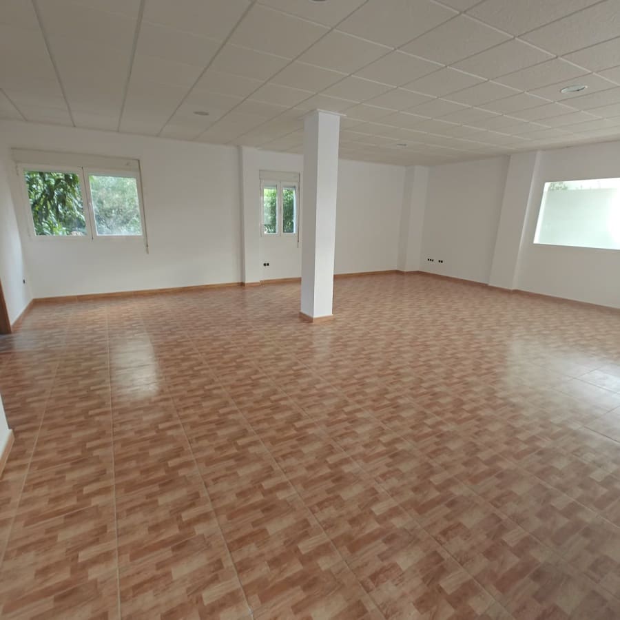 Biznes do wynajęcia w Calpe / Calp - 550 € (Ref: 9430831)