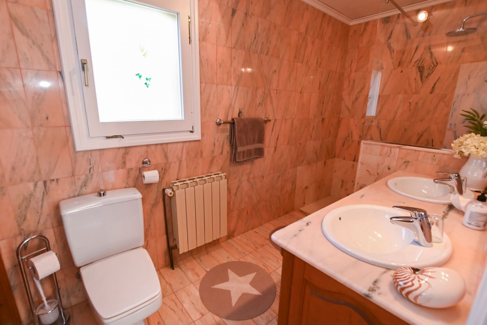 Chalet de 3 habitaciones en Calpe / Calp en venta - 650.000 € (Ref: 9436733)