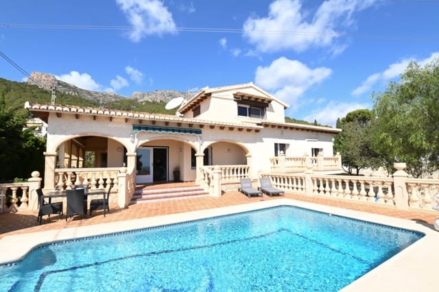 Chalet de 3 habitaciones en Oltamar - Cucarres, Calpe / Calp en venta - 650.000 € (Ref: 9436733)