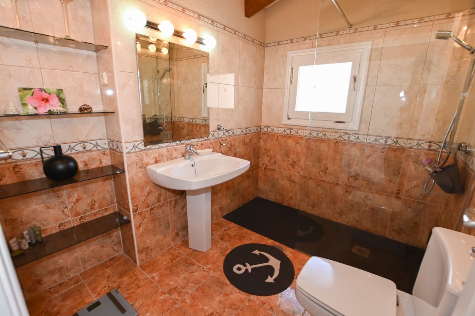 Chalet de 3 habitaciones en Calpe / Calp en venta - 650.000 € (Ref: 9436733)