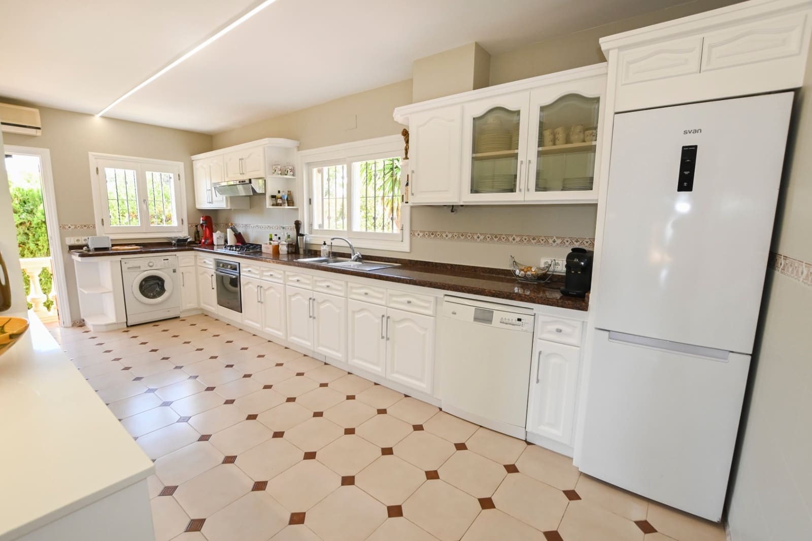 Chalet de 3 habitaciones en Calpe / Calp en venta - 650.000 € (Ref: 9436733)