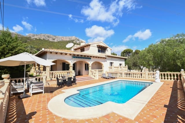 Chalet de 3 habitaciones en Oltamar - Cucarres, Calpe / Calp en venta - 650.000 € (Ref: 9436733)
