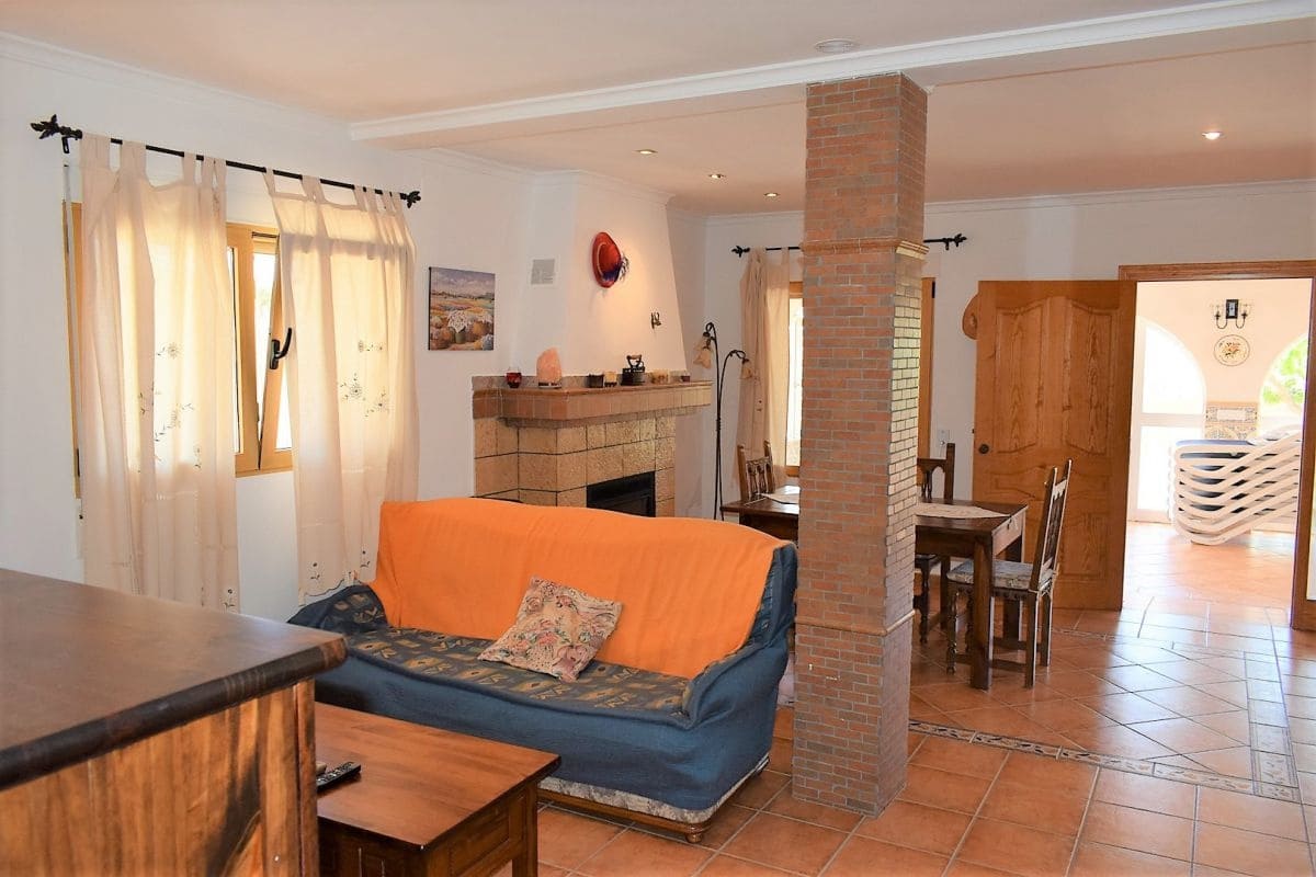 5 makuuhuone Huvila myytävänä paikassa Calpe / Calp mukana uima-altaan - 650 000 € (Ref: 9445840)