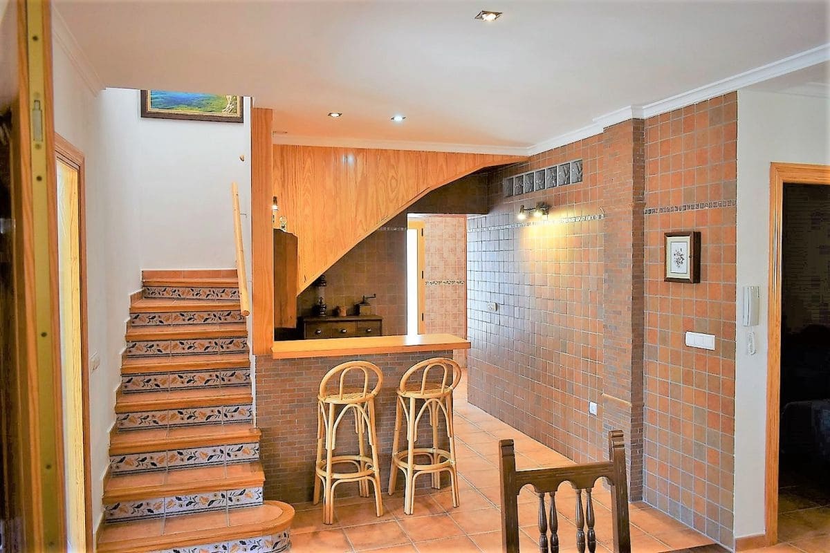 5 makuuhuone Huvila myytävänä paikassa Calpe / Calp mukana uima-altaan - 650 000 € (Ref: 9445840)