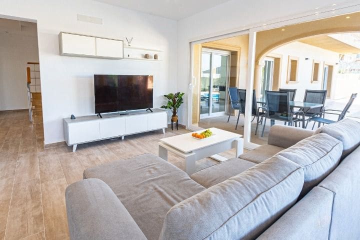 4 slaapkamer Villa te koop in Calpe / Calp met zwembad - € 950.000 (Ref: 9448713)