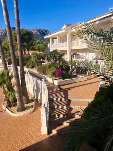 Apartamento de 2 habitaciones en Calpe / Calp en venta con piscina garaje - 240.000 € (Ref: 9451028)