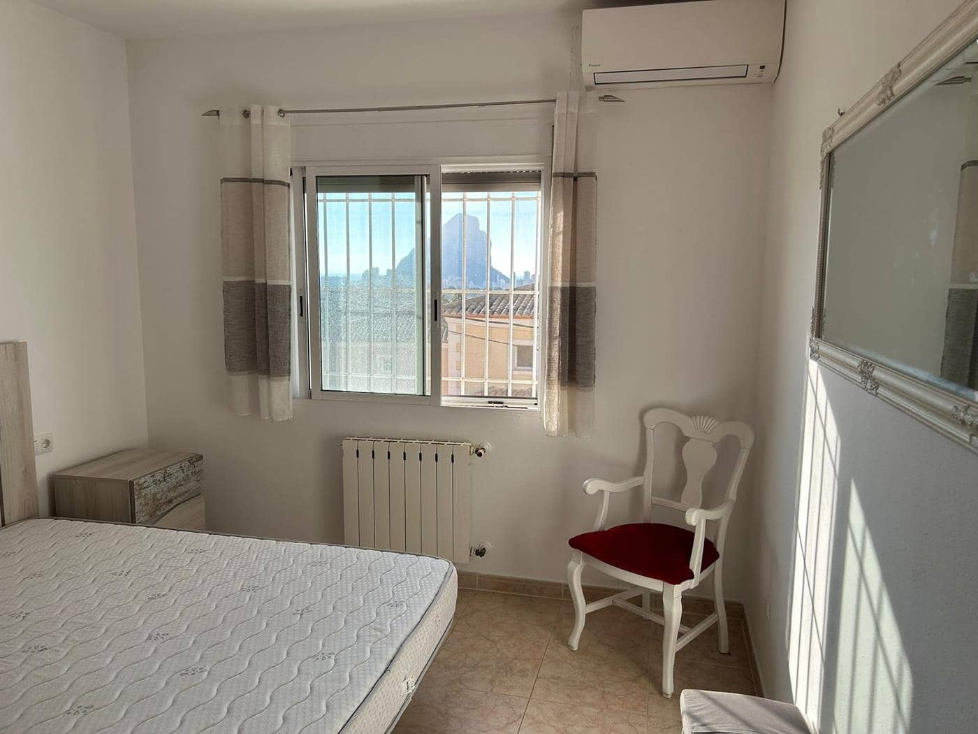 Apartamento de 2 habitaciones en Calpe / Calp en venta con piscina garaje - 240.000 € (Ref: 9451028)