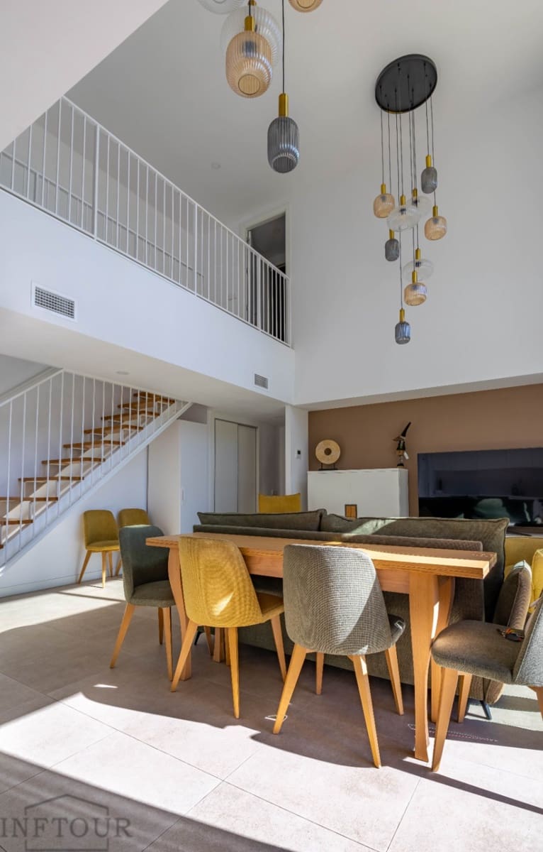 Appartement de 3 chambres à louer à Calpe / Calp avec piscine garage - 2 400 € (Ref: 9451029)