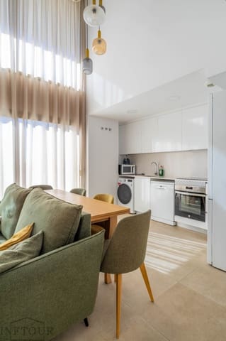 Appartement de 3 chambres à louer à Calpe / Calp avec piscine garage - 2 400 € (Ref: 9451029)