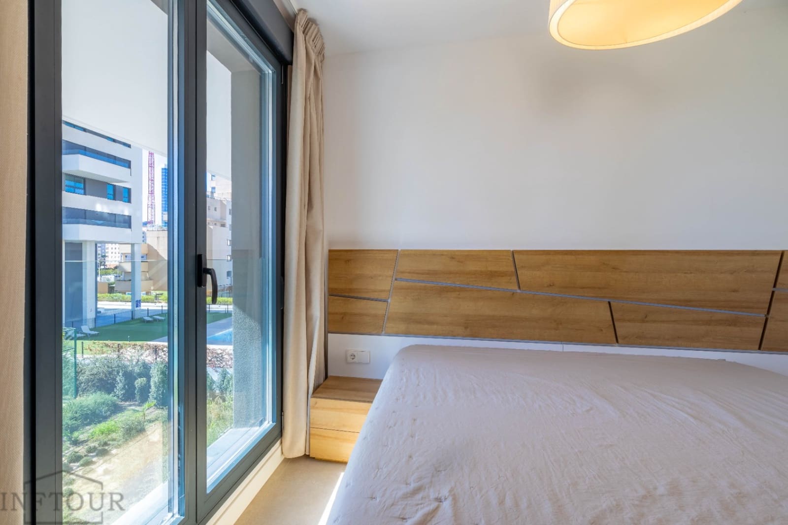 Appartement de 3 chambres à louer à Calpe / Calp avec piscine garage - 2 400 € (Ref: 9451029)