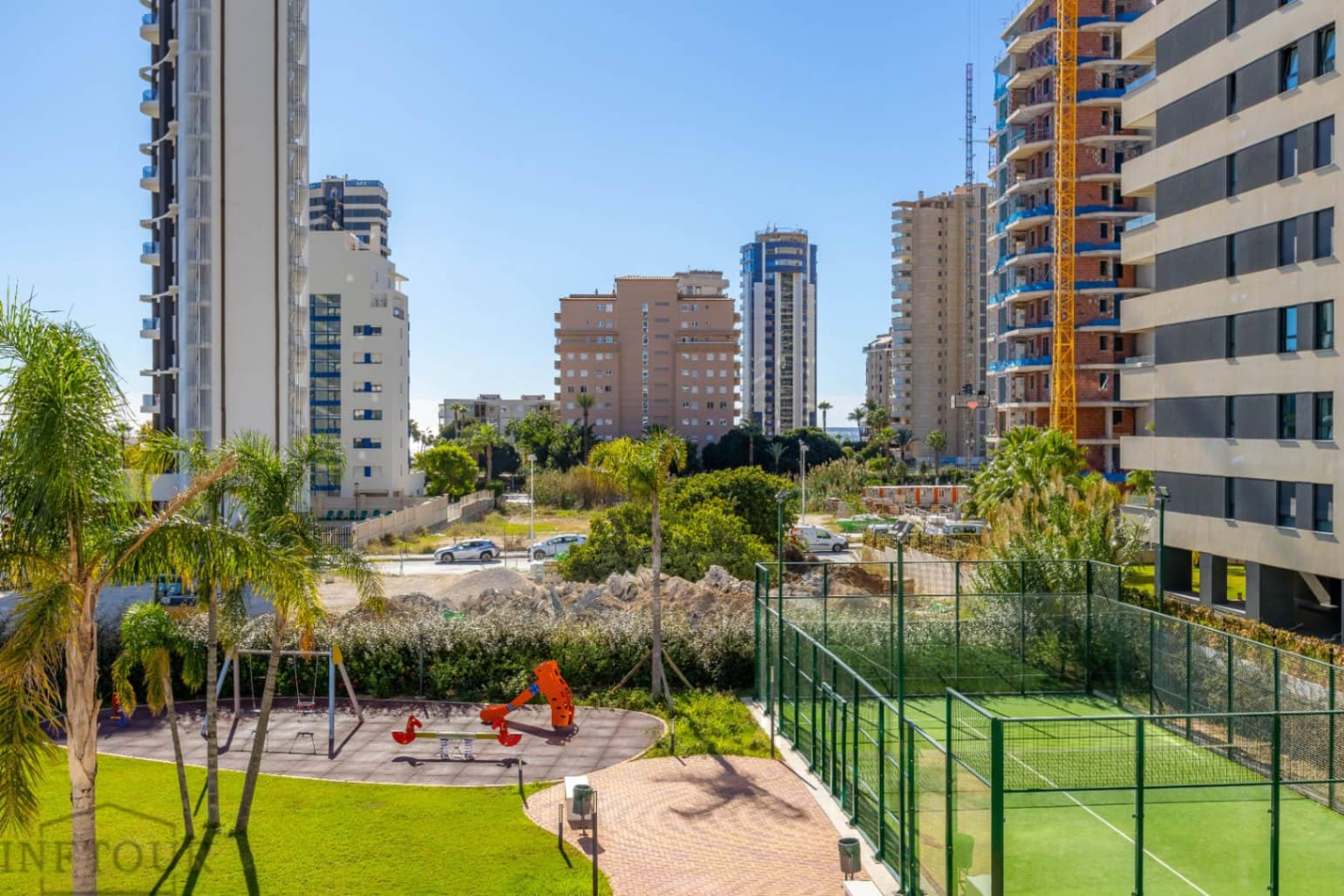 3 makuuhuone Huoneisto vuokrattavana paikassa Calpe / Calp mukana uima-altaan 
autotalli - 2 400 € (Ref: 9451029)